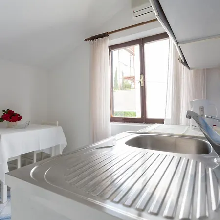 Anka 2 Apartment