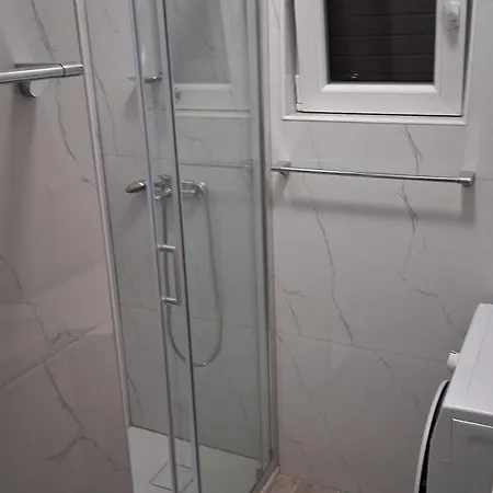 Appartement Anka 2 *